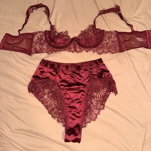 Fashion Nova Burgundy Lace Bra Set